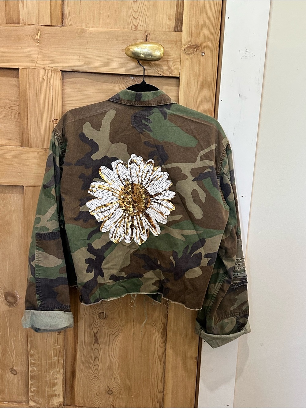 Cropped Distressed Camo Military Jacket - Green/Brown - Picture 2 of 9